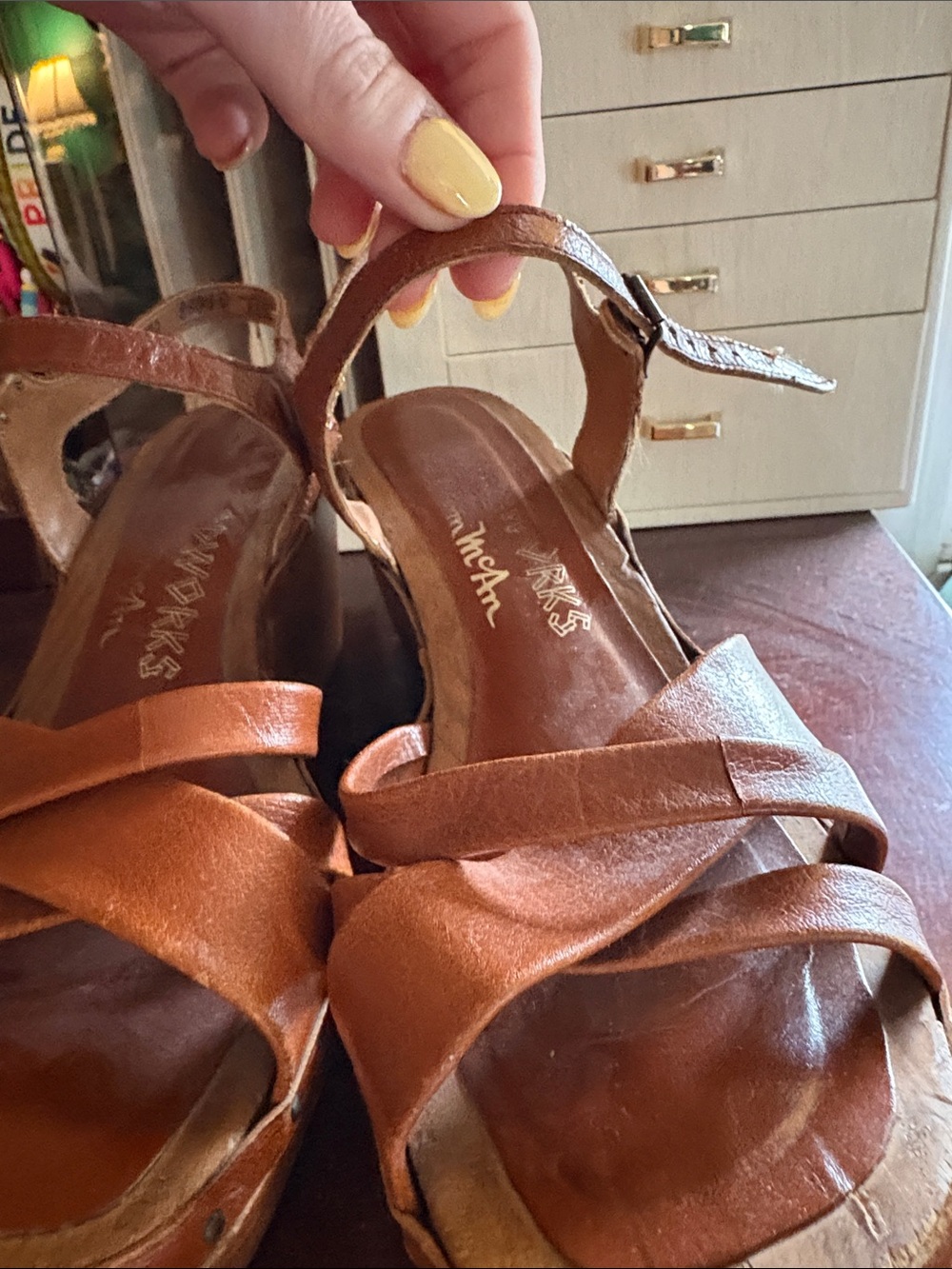 1970s Woodworks by Thom McaAn Thom McAn Brown Leather Wood-Effect Wedge Sandals - Picture 10 of 16